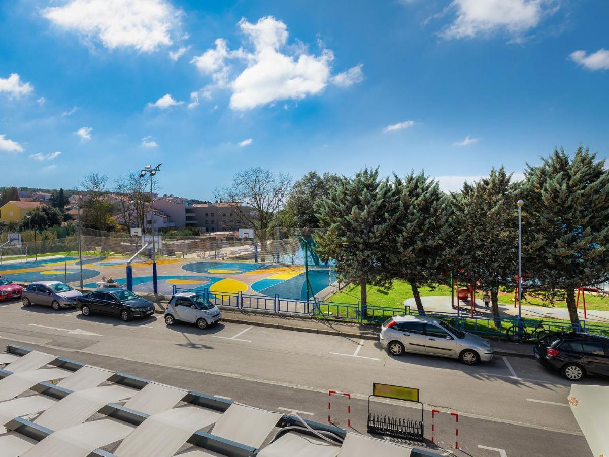 Apartment Wing 77 By Interhome Πούλα Εξωτερικό φωτογραφία