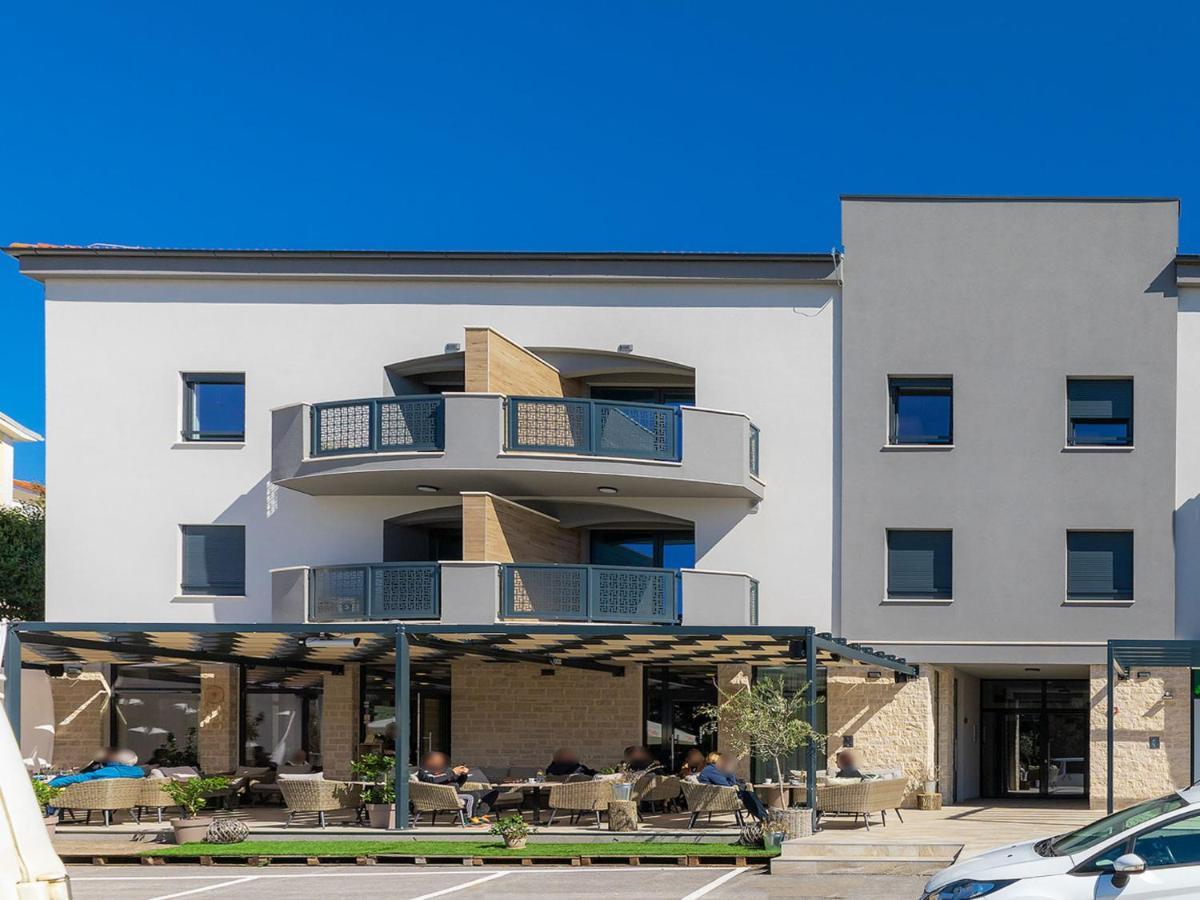Apartment Wing 77 By Interhome Πούλα Εξωτερικό φωτογραφία