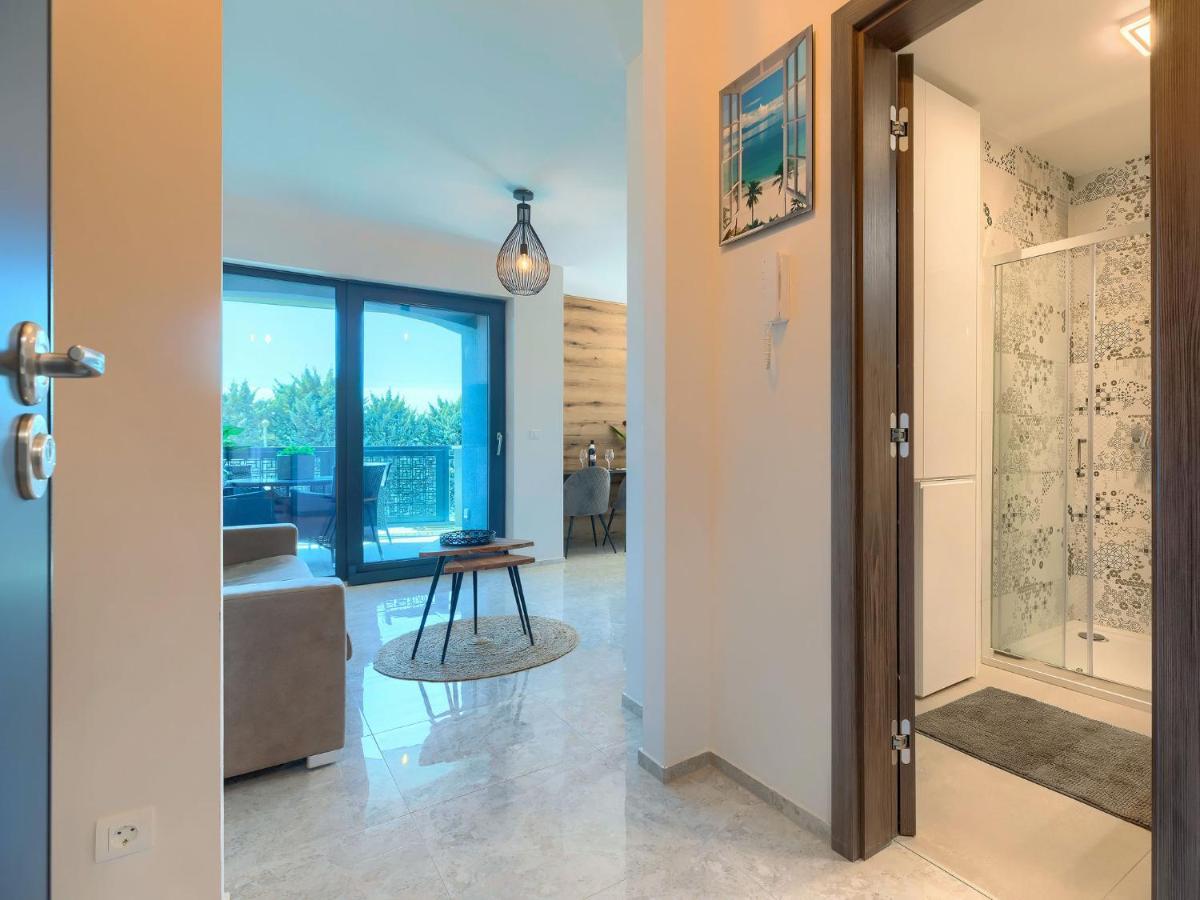 Apartment Wing 77 By Interhome Πούλα Εξωτερικό φωτογραφία